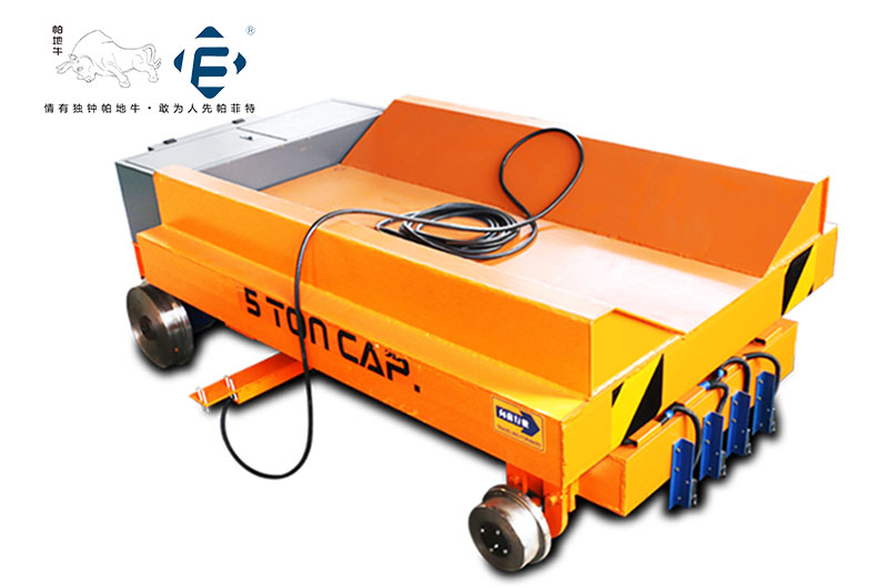 深圳遠(yuǎn)榮3噸BTL拖電纜搬運(yùn)車交付成功